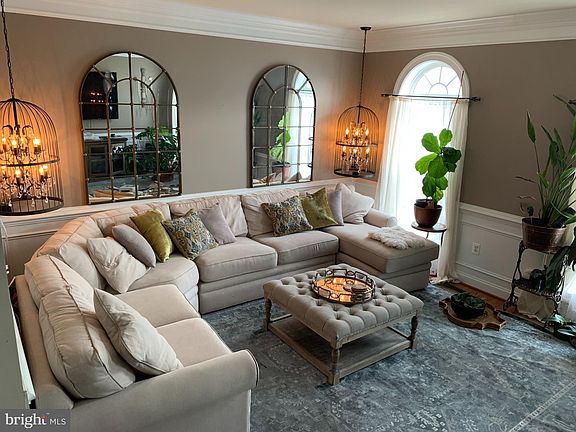 4th image of 15930 Greymill Manor Dr