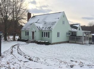 59 George Junior Rd, Grove City, PA 16127