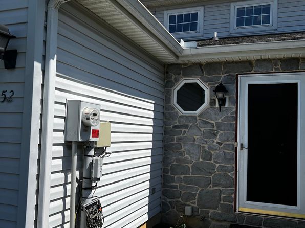 52 Warwick Cir