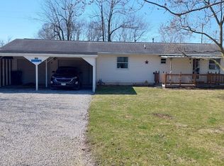 3366 Valley Dr, Adrian, MI 49221