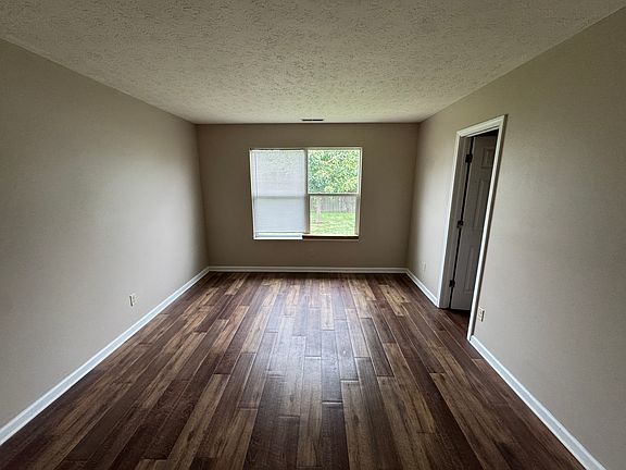 5th image of 5542 Lippan Way