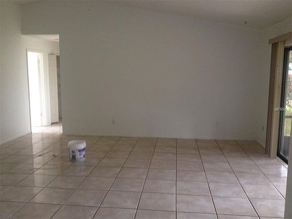 4th image of 12132 Medan Ct