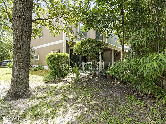 3rd image of 6192 LAKE TAHOE Drive #6192
