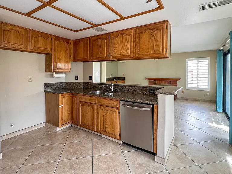 25689 Moonseed St — Photo 6