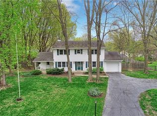 134 Bexhill Dr, Carmel, IN 46032