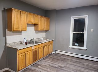 533 E Main St #1, Bridgeport, CT 06608