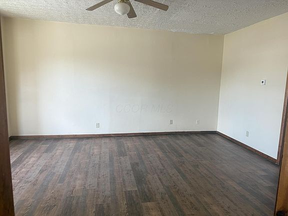 4th image of 91 N Buena Vista St