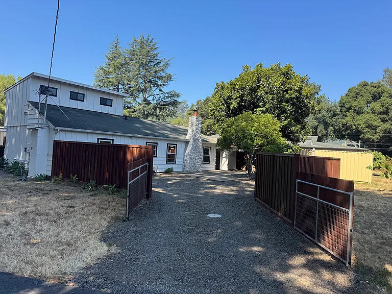 2373 Novato Blvd #2 — Photo 31