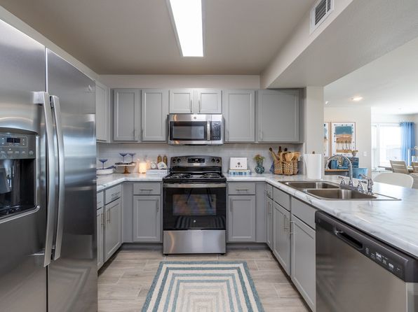 301 Towne Center Dr #225