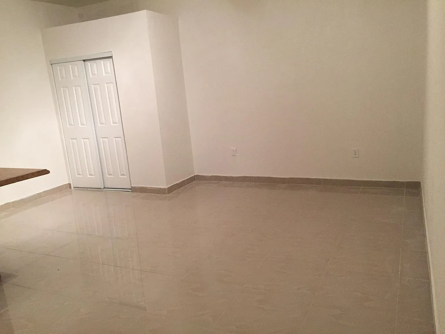 Studio, 450 sqft, $1,000 — Photo 2