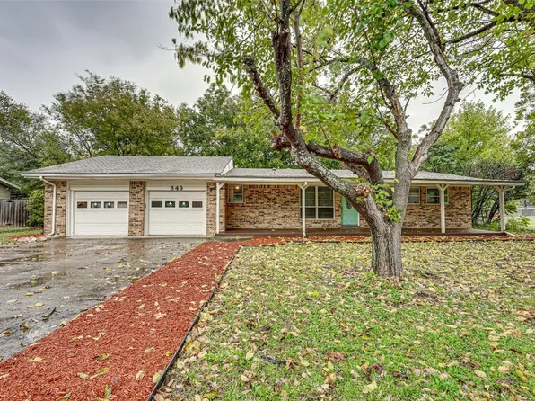 849 Twilight Dr, Cedar Hill, TX 75104