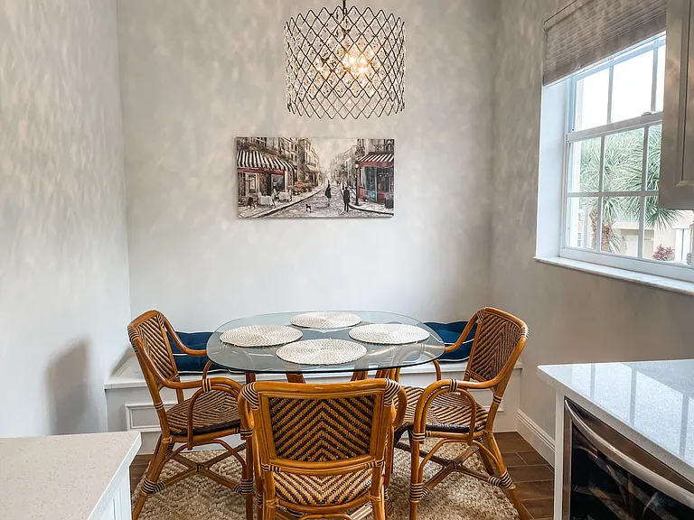 8402 Mulligan Cir — Photo 10