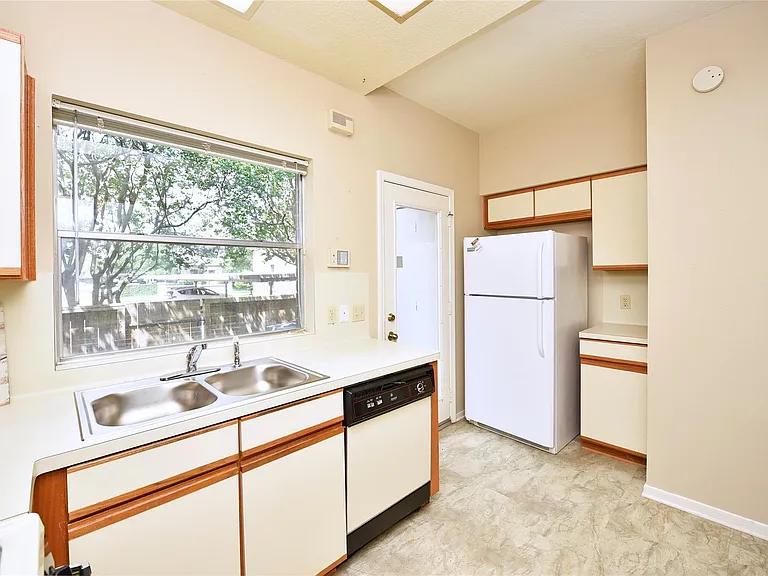 2930 Grants Lake Blvd #2704 — Photo 12