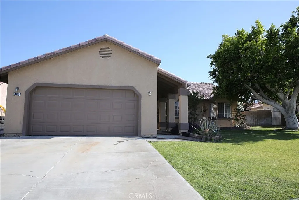 3 bed, 1476 sqft, $2,800 — Photo 2