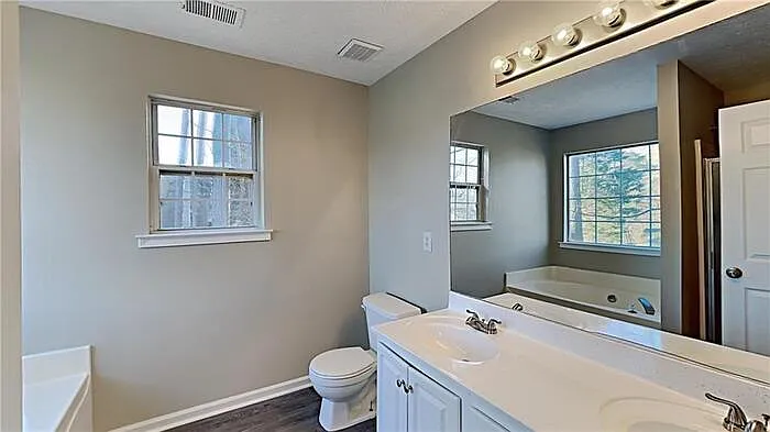 3361 English Oaks Dr NW — Photo 8