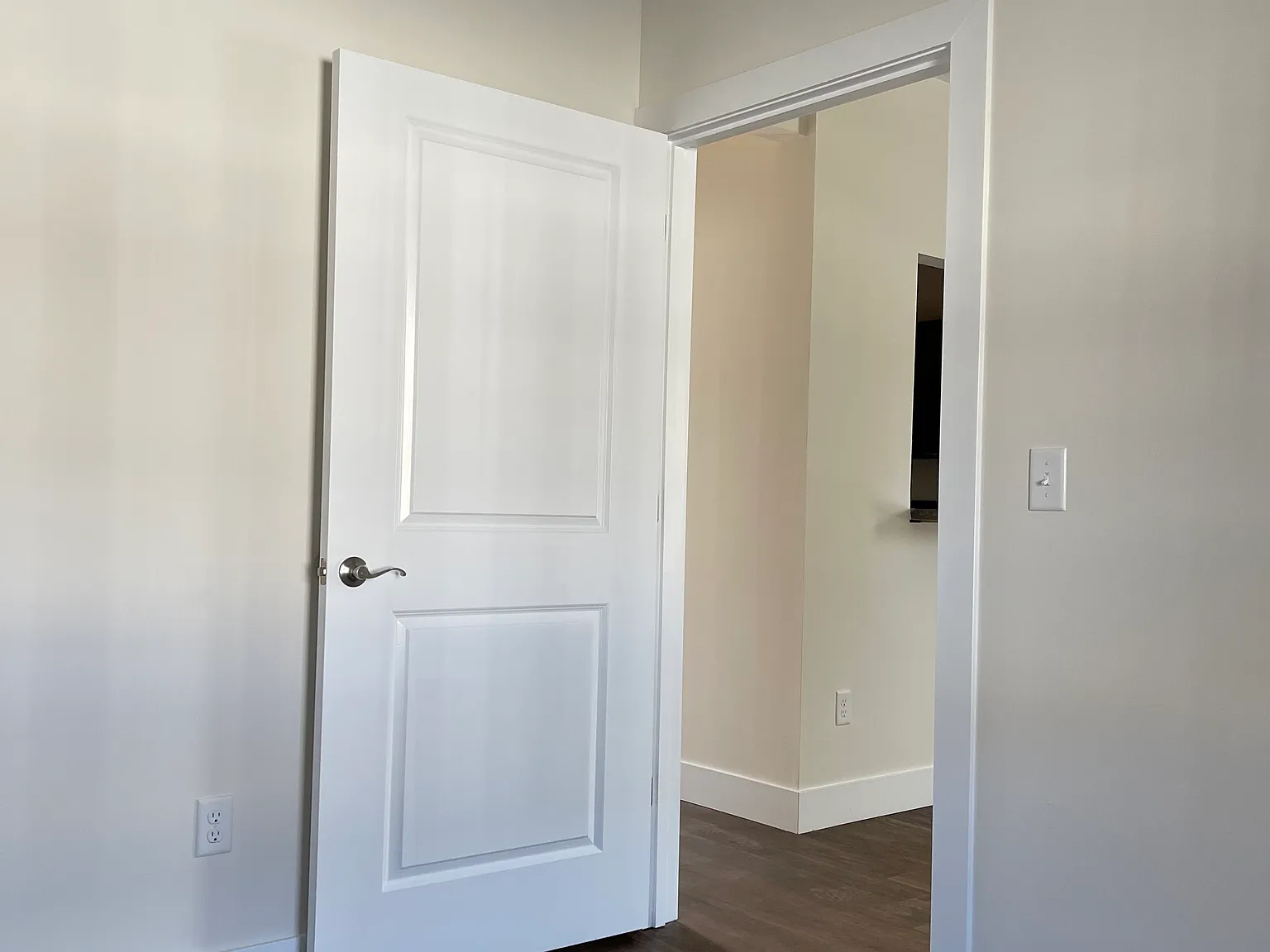 2 bed, 750 sqft, $1,295 — Photo 2