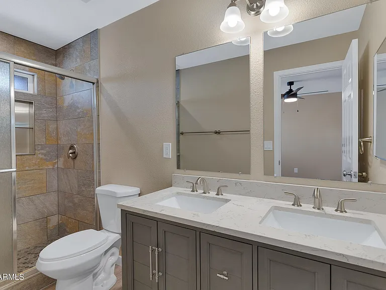 18408 N 46th Dr — Photo 30