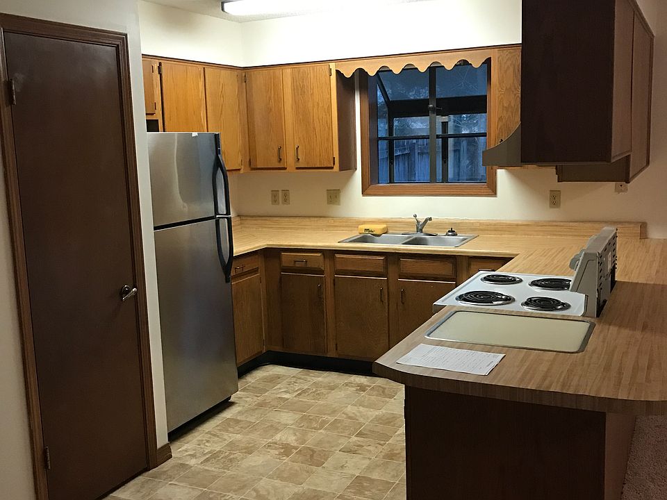 1st image of 4608 Petra Cir