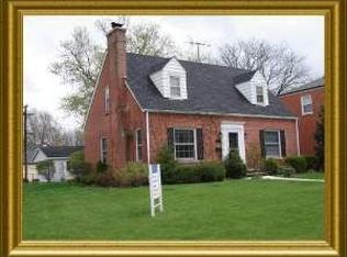 18511 Perth Ave, Homewood, IL 60430