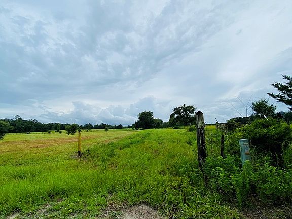 2nd image of  SW 100th St
