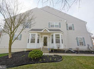 1 Weaver Dr, Marlton, NJ 08053