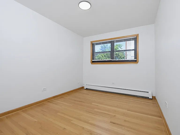 4416 N Kostner Ave #2C — Photo 11