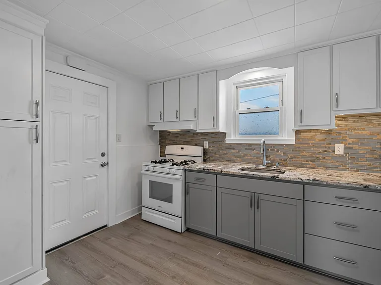 10 W Prospect St #2 — Photo 5