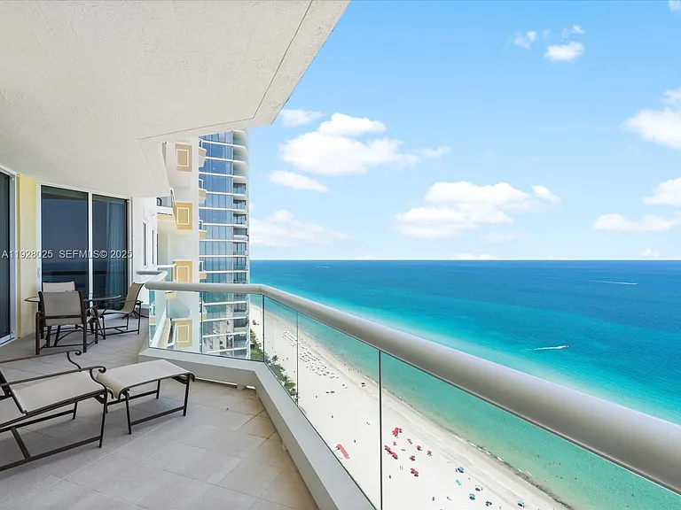 17875 Collins Ave #3303 — Photo 31