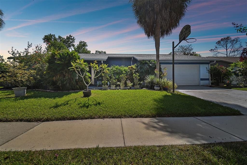 3109 Apricot St, Seffner, FL 33584 MLS T3460758 Zillow