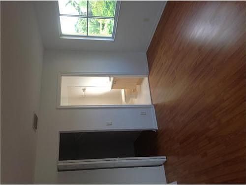 1st image of 534 Live Oak Ln