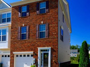 1010 Windlass Glen Rd, Baltimore, MD 21220