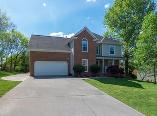 718 Concord Farms Ln, Knoxville, TN 37934