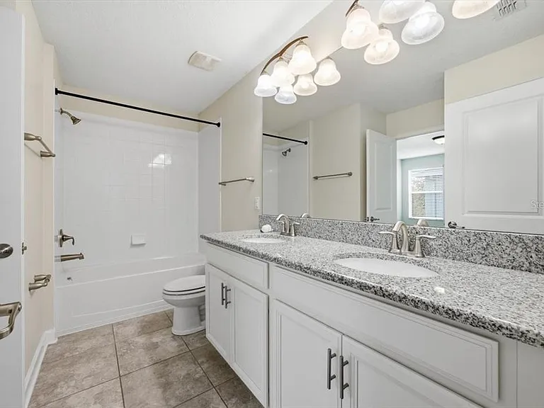 11854 Sonnet Ave — Photo 15