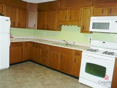 2nd image of 524 Gaywood Dr
