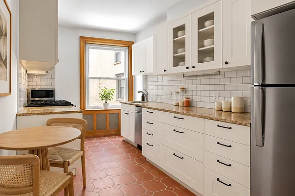 Kitchen, photo 1