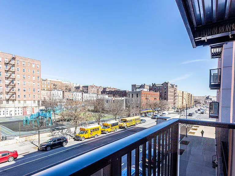 800 Empire Blvd #4E — Photo 4