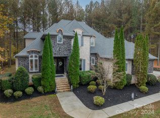 143 Winding Forest Dr, Troutman, NC 28166