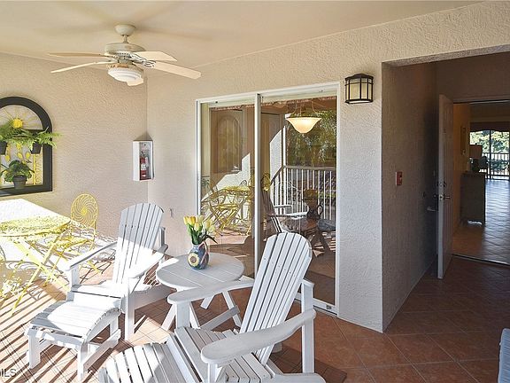 3rd image of 10528 Washingtonia Palm Way APT 4725