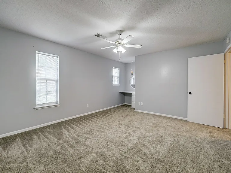 19906 Medicine Bow Dr — Photo 23