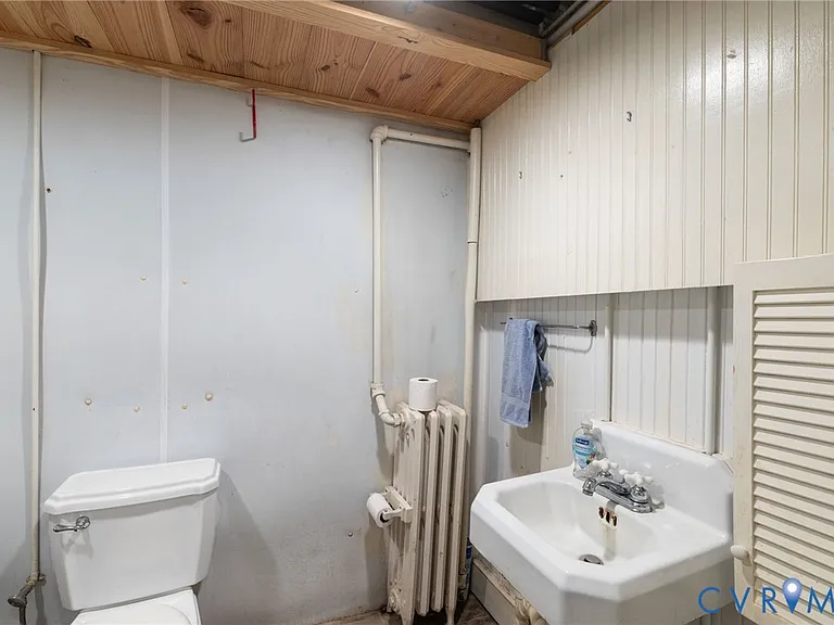 209 Ross Rd — Photo 29