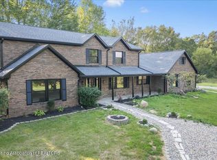 4353 Latourette Ln, Hartland, MI 48353