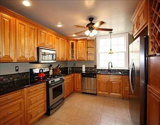 2nd image of 6311 Fontainebleau Dr