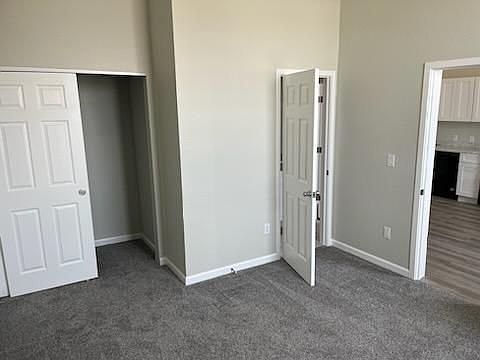 5th image of 910 Broad St #203