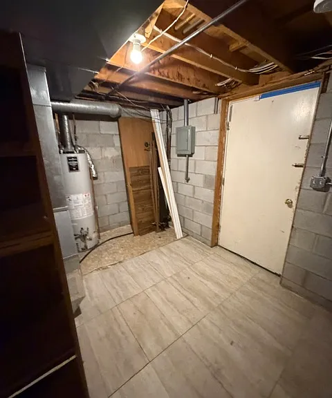 1871 Adams St — Photo 15