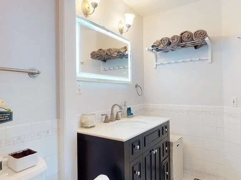 36 Campton Pl — Photo 23