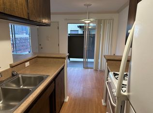 2727 3rd St APT 102, Santa Monica, CA 90405