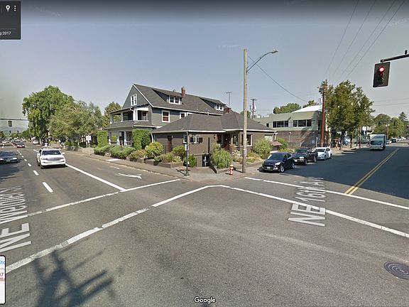 3rd image of 1603 NE 16th Ave #Kink1603c