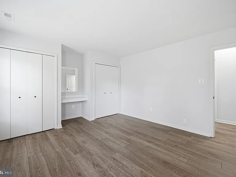 10609 Oxford Ct — Photo 37