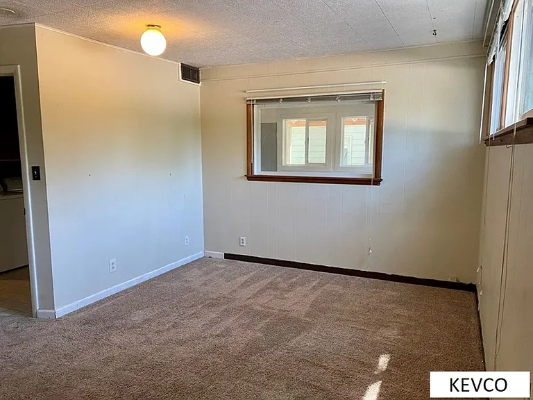 100 Kenroy Ct — Photo 12