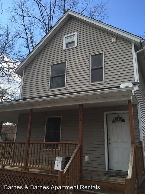 1st image of 625 N Adams St APT 2
